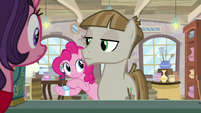 Pinkie Pie pointing at her wristwatch S8E3