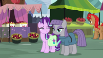 Starlight looks at Maud suspiciously S7E4