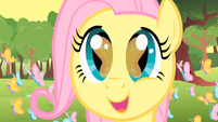 Filly Fluttershy amazed by her surroundings S1E23