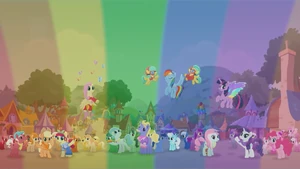 «У нас яркая жизнь!»