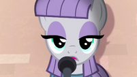 Maud Pie staring blankly at the audience S8E3