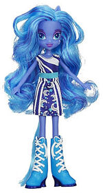 Luna doll (comes with Pep Rally set)