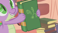 Spike showing Twilight a book S1E09