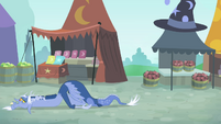 Discord moving on the ground S4E11