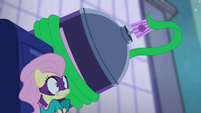 Mane-iac sprays Fluttershy with hairspray S4E06