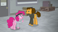 Pinkie Pie "spot you for a rep or two" S9E14