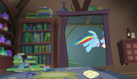 Snowdash leaving Snowfall Frost's house S6E8