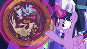 Twilight Sparkle "beasts of pure fire" S8E23