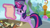Twilight reads her old extra credit report S9E5