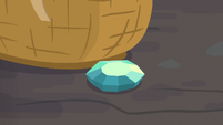 Blue gem falls on the cave floor S9E19