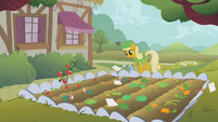 Manely Gold laments her garden S1E10