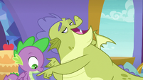 Sludge pointing at Spike again S8E24