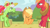 Applejack gives instructions S3E08