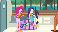 Pinkie Pie asks about Rarity's luggage EGDS18