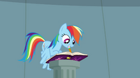 Rainbow Dash writing in journal S4E04