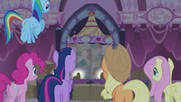 Rarity's friends listening Rarity talking S4E13