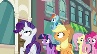 Rarity gasps excitedly S6E9