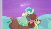 Sandbar and Yona hug under shooting star S9E7