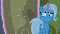 Trixie gently closing the Castle of Friendship door S6E25