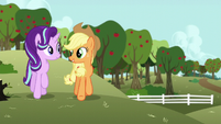 Applejack "I have just the pony for you" S6E6
