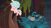 Cozy Glow spinning Chrysalis around S9E8