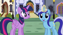 Minuette uses magic S5E12