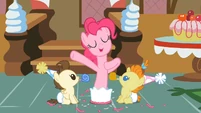 It's Pinkie Pie. How else would she fit in there?
