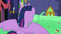 Twilight looking at the pudding flood MLPBGE