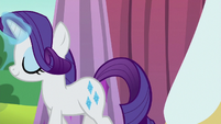 Rarity momentarily walks away from cart S6E14