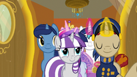 Sparkle family enters their zeppelin cabin S7E22