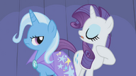 1000px-Rarity and Trixie S01E06