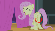 Fluttershy, co z Twoimi nogami?