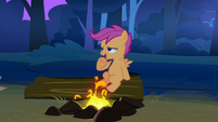 Scootaloo using her severed leg as a microphone S3E6