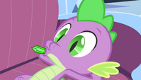 Spike sucking on a gem S4E24