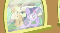 Twilight thinking about Shining Armor S2E25