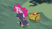 Cloaked pony pulling cart of pies S7E23