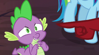 Spike looking nervous S7E25