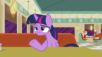 Twilight "cross-referenced by size" S6E9