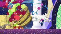 Goat stampedes into bucket of apples S5E3