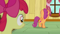 Scootaloo spinning around to stare at her cutie mark S6E4