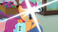 Scootaloo takes picture of Bow and Windy's faces S7E7