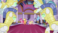 Sombrafied guards stampede at Mane Six S9E2