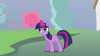 Twilight teleports the parasprites away S3E05