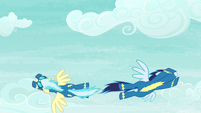 Misty Fly and Soarin swerve past each other S6E7