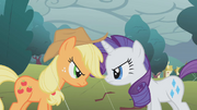 Rarity and Applejack stare-down S1E8