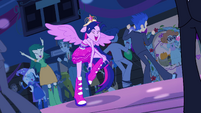 Twilight Sparkle dançando como pônei 1 EG