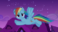 Rainbow flying while looking confused S6E15