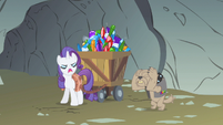 Rarity pull it S1E19