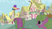 Scootaloo jumping off ramp S3E6