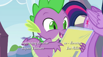 Spike holding mint Power Ponies comic S4E22